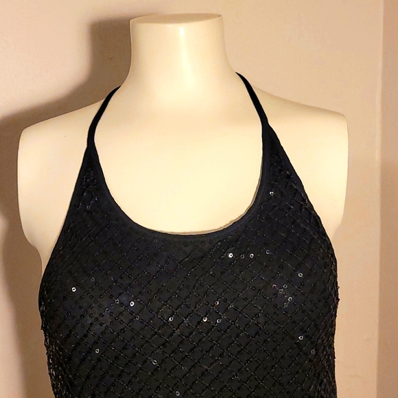 Titika Active Couture spaghetti T-strap tank in XS - Picture 2 of 9